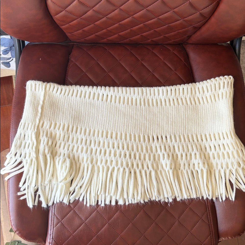 Vans Cream Knit Fringe Scarf